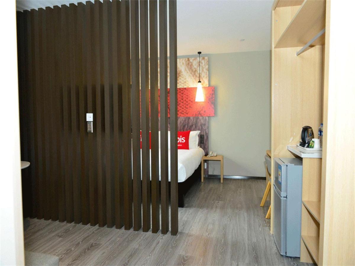 Ibis Beijing Guanzhuang Changying Middle Road Hotel Dış mekan fotoğraf